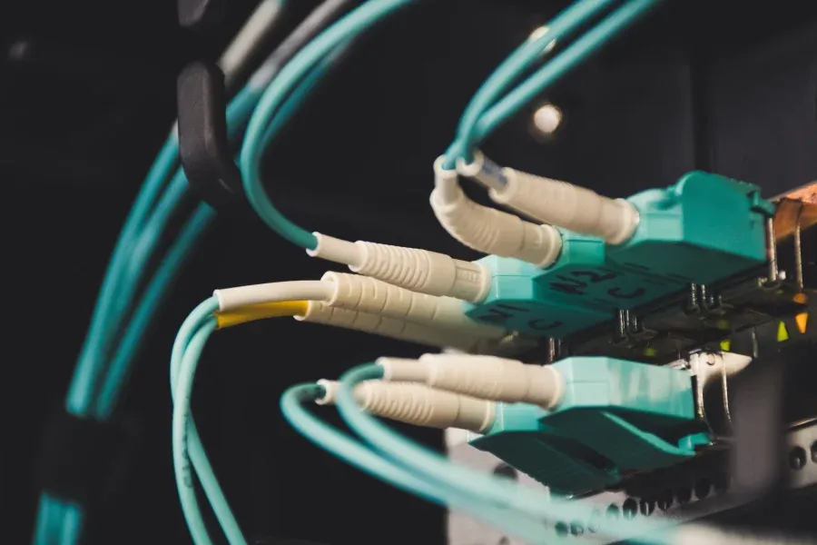 Managed hosting - jak wykorzystać go do tworzenia nowoczesnych stron internetowych?